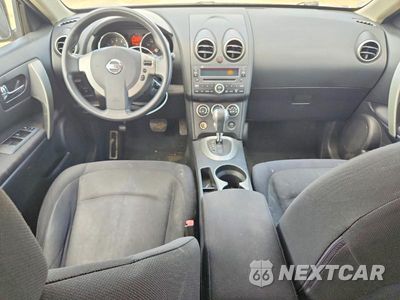 Zdjęcie 8 z 14 samochodu: 2010 NISSAN ROGUE S VIN:JN8AS5MV4AW138693 - miniatura