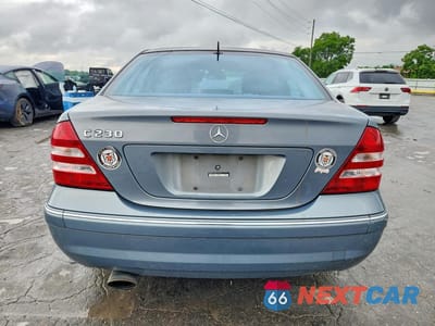 Zdjęcie 6 z 12 samochodu: 2006 MERCEDES-BENZ C 230 VIN:WDBRF52H46F759731 - miniatura