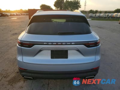 Zdjęcie 6 z 14 samochodu: 2019 PORSCHE CAYENNE VIN:WP1AA2AY1KDA11410 - miniatura