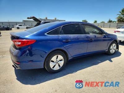 Trzecie zdjęcie samochodu z tyłu: 2015 HYUNDAI SONATA SE VIN:5NPE24AF9FH026201 - miniatura