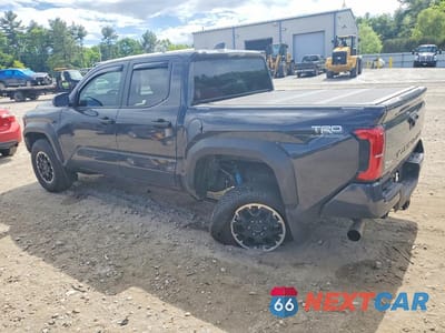 Drugie zdjęcie samochodu z przodu: 2024 TOYOTA TACOMA TRD OFF-ROAD VIN:3TMLB5JN4RM037772 - miniatura