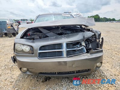 Piąte zdjęcie samochodu w środku: 2010 DODGE CHARGER VIN:2B3CA3CV3AH122188 - miniatura
