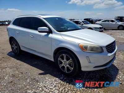 Czwarte zdjęcie samochodu z boku: 2015 VOLVO XC60 T6 PLATINUM VIN:YV449MDD5F2623233 - miniatura