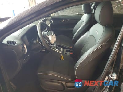 Zdjęcie 7 z 13 samochodu: 2024 KIA FORTE GT LINE VIN:3KPF54AD1RE811265 - miniatura