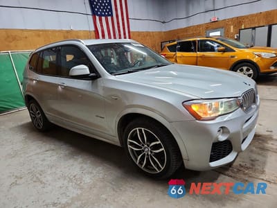 Czwarte zdjęcie samochodu z boku: 2016 BMW X3 XDRIVE35I VIN:5UXWX7C57G0S16507 - miniatura
