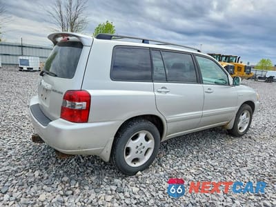 Trzecie zdjęcie samochodu z tyłu: 2005 TOYOTA HIGHLANDER LIMITED VIN:JTEEP21AX50089311 - miniatura