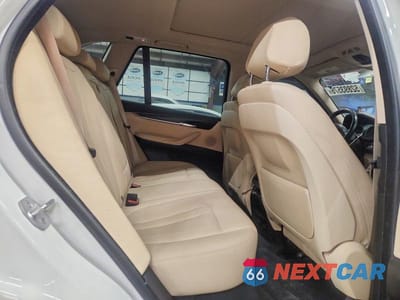 Zdjęcie 11 z 13 samochodu: 2016 BMW X5 XDR40E VIN:5UXKT0C58G0S78614 - miniatura