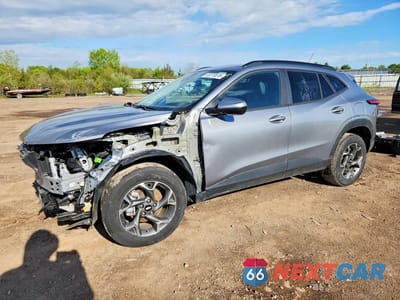 2025 CHEVROLET TRAX 1LT KL77LHEP9SC195122 - główne zdjęcie licytacji z USA - miniatura