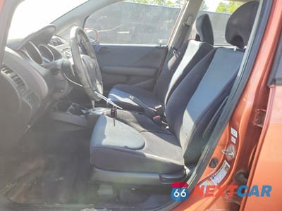 Zdjęcie 7 z 12 samochodu: 2008 HONDA FIT SPORT VIN:JHMGD38648S048290 - miniatura