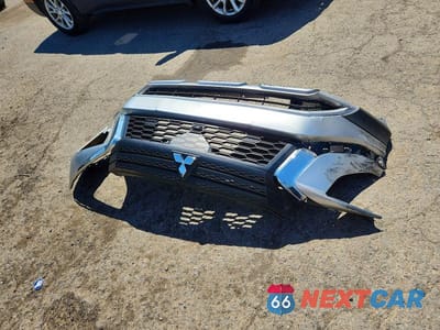 Zdjęcie 13 z 14 samochodu: 2023 MITSUBISHI ECLIPSE CROSS SE VIN:JA4ATWAA3PZ020877 - miniatura