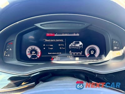 Zdjęcie 8 z 10 samochodu: 2019 AUDI Q8 PRESTIGE S-LINE VIN:WA1FVAF18KD029107 - miniatura
