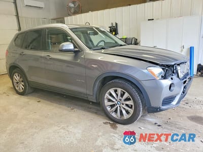 Czwarte zdjęcie samochodu z boku: 2016 BMW X3 XDRIVE28I VIN:5UXWX9C51G0D92015 - miniatura
