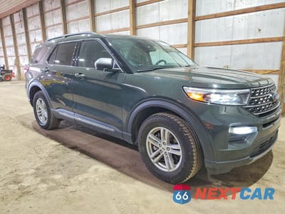 Czwarte zdjęcie samochodu z boku: 2022 FORD EXPLORER XLT VIN:1FMSK8DHXNGA90365 - miniatura