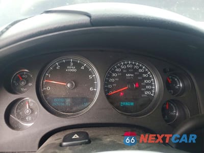 Zdjęcie 9 z 14 samochodu: 2010 CHEVROLET SUBURBAN C1500 LS VIN:1GNUCHE06AR260262 - miniatura