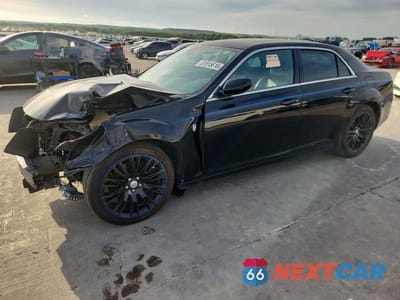 2012 CHRYSLER 300 2C3CCADT8CH315339 - główne zdjęcie licytacji z USA - miniatura