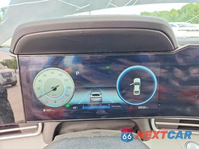 Zdjęcie 9 z 12 samochodu: 2023 HYUNDAI ELANTRA LIMITED VIN:KMHLN4AJ4PU061377 - miniatura
