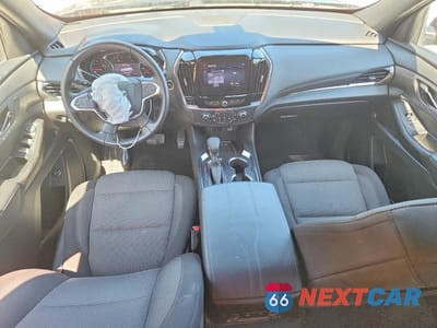 Zdjęcie 8 z 13 samochodu: 2023 CHEVROLET TRAVERSE LT VIN:1GNERGKW6PJ118829 - miniatura