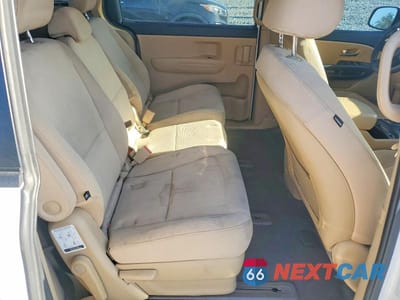 Zdjęcie 11 z 13 samochodu: 2015 KIA SEDONA LX VIN:KNDMB5C10F6074442 - miniatura