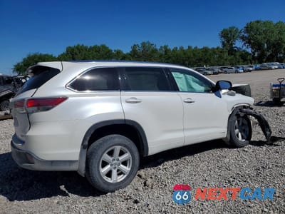 Trzecie zdjęcie samochodu z tyłu: 2016 TOYOTA HIGHLANDER XLE VIN:5TDJKRFH6GS331544 - miniatura