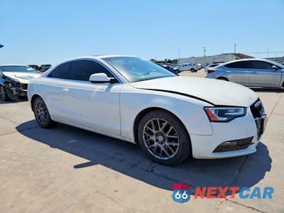 Czwarte zdjęcie samochodu z boku: 2014 AUDI A5 PREMIUM VIN:WAUCFAFR7EA038041 - miniatura