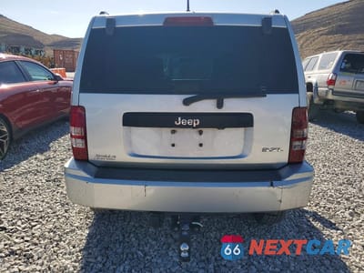 Zdjęcie 6 z 13 samochodu: 2008 JEEP LIBERTY SPORT VIN:1J8GP28K98W194962 - miniatura