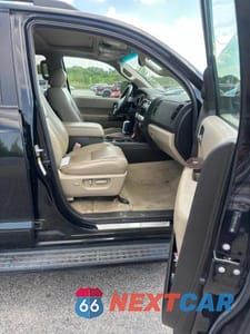 Piąte zdjęcie samochodu w środku: 2008 TOYOTA SEQUOIA LIMITED VIN:5TDZY68A58S000116 - miniatura
