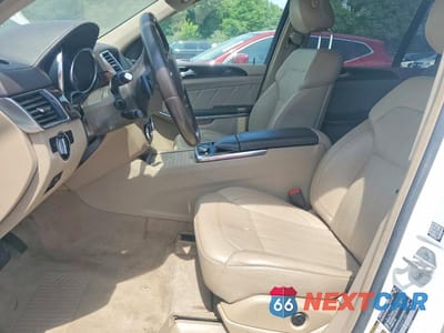 Zdjęcie 7 z 13 samochodu: 2014 MERCEDES-BENZ GL 450 4MATIC VIN:4JGDF7CE6EA418351 - miniatura