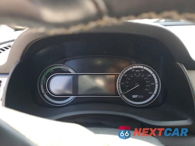 Zdjęcie 9 z 13 samochodu: 2017 KIA NIRO EX VIN:KNDCC3LC2H5098569 - miniatura