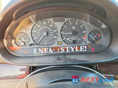 Zdjęcie 9 z 12 samochodu: 2005 BMW 325 I VIN:WBAET37425NJ85442 - miniatura