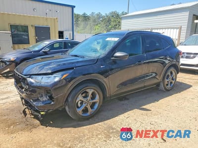 2025 FORD ESCAPE ST LINE 1FMCU0MN3SUA73622 - główne zdjęcie licytacji z USA - miniatura