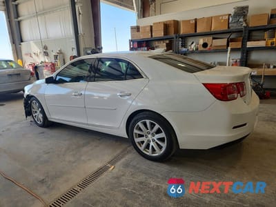 Drugie zdjęcie samochodu z przodu: 2015 CHEVROLET MALIBU 2LT VIN:1G11D5SLXFF327176 - miniatura