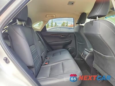 Zdjęcie 10 z 12 samochodu: 2019 LEXUS NX 300 BASE VIN:JTJYARBZ3K2141035 - miniatura