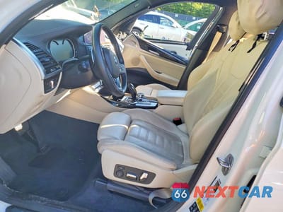 Zdjęcie 7 z 13 samochodu: 2018 BMW X3 XDRIVE30I VIN:5UXTR9C58JLD89678 - miniatura