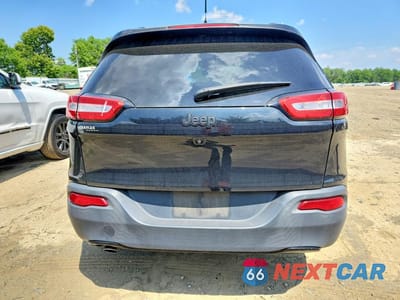 Zdjęcie 6 z 12 samochodu: 2016 JEEP CHEROKEE SPORT VIN:1C4PJLAB0GW329799 - miniatura