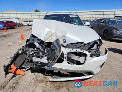 Piąte zdjęcie samochodu w środku: 2024 BMW X3 XDRIVE30I VIN:5UX53DP06R9T86571 - miniatura