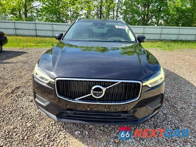 Piąte zdjęcie samochodu w środku: 2020 VOLVO XC60 T5 MOMENTUM VIN:YV4102RK9L1411865 - miniatura
