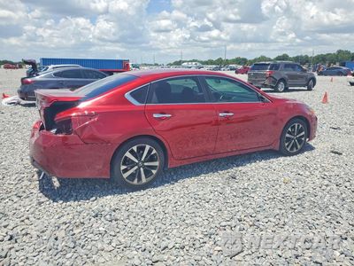 Trzecie zdjęcie samochodu z tyłu: 2018 NISSAN ALTIMA 2.5 SR VIN:1N4AL3AP8JC120160 - miniatura