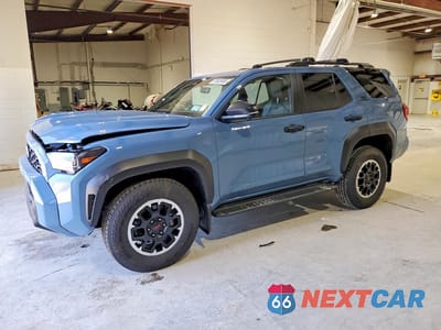 2025 TOYOTA 4RUNNER TRD OFF-ROAD PREMIUM JTEVA5BR7S5005662 - główne zdjęcie licytacji z USA - miniatura