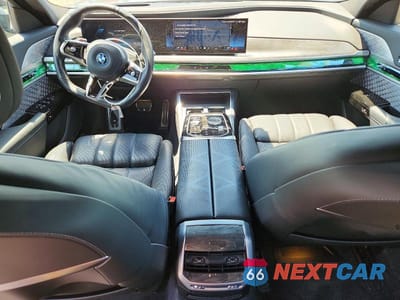 Zdjęcie 8 z 12 samochodu: 2024 BMW I7 XDRIVE60 VIN:WBY53EJ03RCS55650 - miniatura