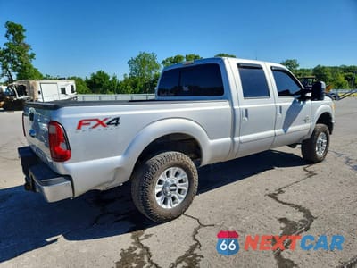 Trzecie zdjęcie samochodu z tyłu: 2013 FORD F250 SUPER DUTY VIN:1FT7W2BT0DEA29717 - miniatura