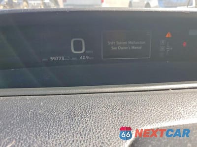 Zdjęcie 9 z 12 samochodu: 2017 TOYOTA PRIUS ONE VIN:JTDKBRFUXH3044552 - miniatura