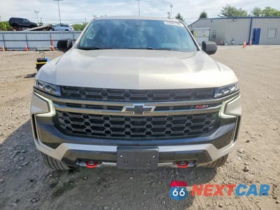 Piąte zdjęcie samochodu w środku: 2021 CHEVROLET TAHOE K1500 Z71 VIN:1GNSKPKD3MR371268 - miniatura