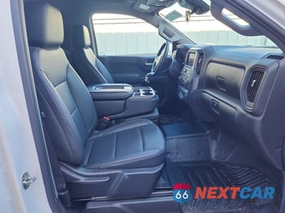 Zdjęcie 10 z 12 samochodu: 2023 CHEVROLET SILVERADO C1500 VIN:3GCNAAEK6PG347244 - miniatura