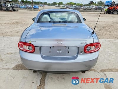Zdjęcie 6 z 13 samochodu: 2011 MAZDA MX-5 MIATA VIN:JM1NC2MF2B0219259 - miniatura