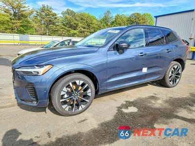 2026 VOLVO XC60 PLUS YV4M12RC8T1485734 - główne zdjęcie licytacji z USA - miniatura