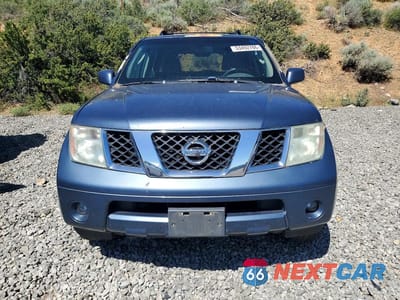 Piąte zdjęcie samochodu w środku: 2005 NISSAN PATHFINDER XE VIN:5N1AR18UX5C717353 - miniatura