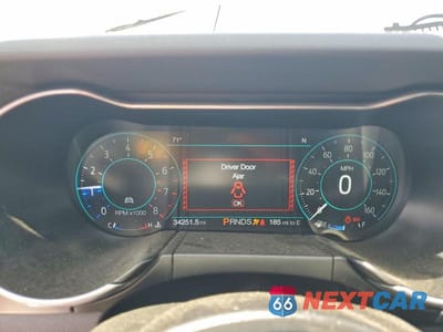 Zdjęcie 9 z 12 samochodu: 2020 FORD MUSTANG VIN:1FA6P8TH3L5178181 - miniatura