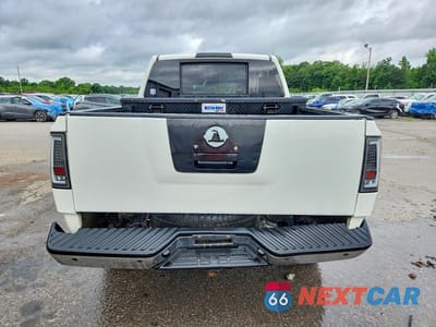 Zdjęcie 6 z 12 samochodu: 2012 NISSAN TITAN SV VIN:1N6BA0ECXCN330984 - miniatura