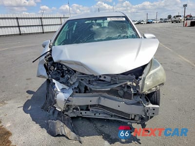 Piąte zdjęcie samochodu w środku: 2015 TOYOTA YARIS 5-DOOR L VIN:VNKKTUD30FA047843 - miniatura