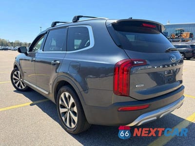 Trzecie zdjęcie samochodu z tyłu: 2020 KIA TELLURIDE S VIN:5XYP6DHC3LG037187 - miniatura